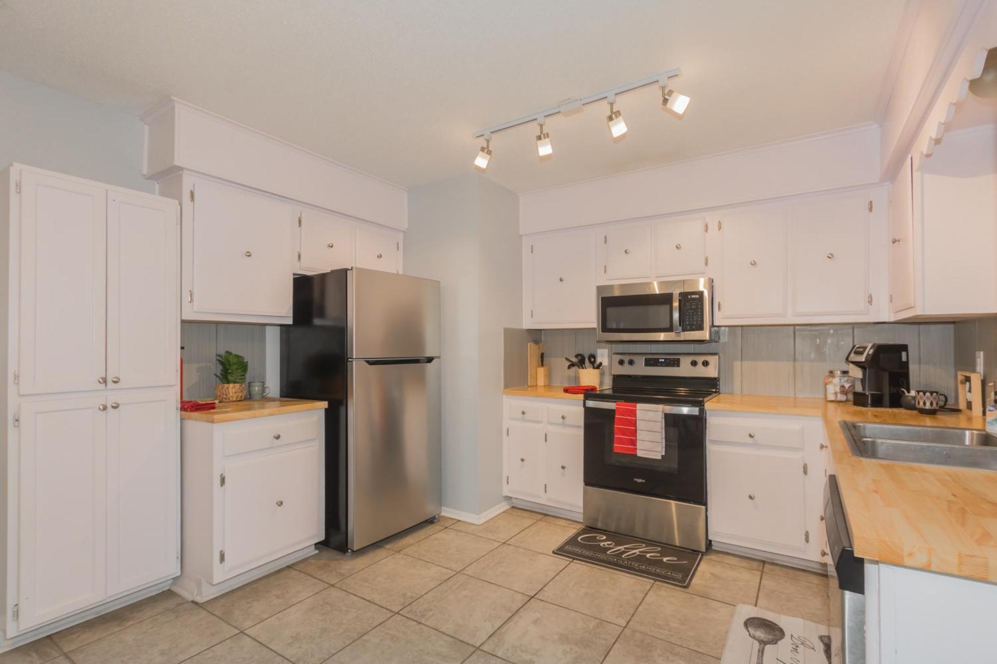 Cheerful 3 Bedroom 2Ba Home In Great Neighborhood! Jacksonville Exterior photo